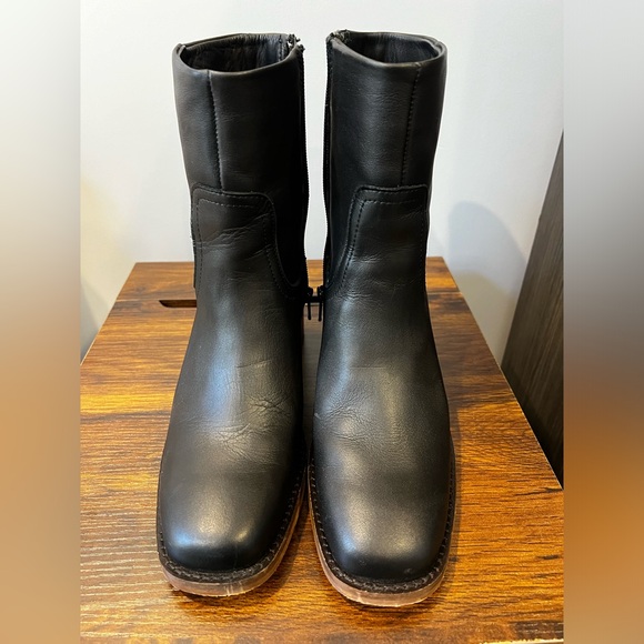Portland leather “Patina” Oslo booties. Size 8 - Picture 3 of 6